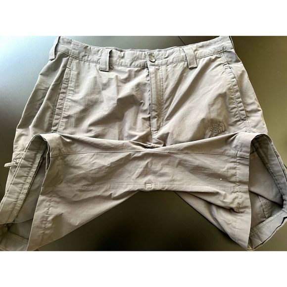 TNF The North Face Men's Shorts Gray, Grey, Size34 Quick Dry Performance Fabric - Picture 6 of 11